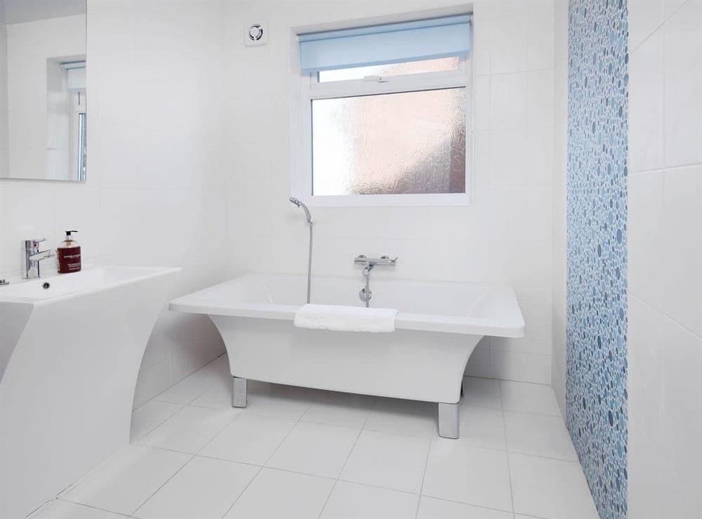 Spacious bathroom at The Beach House in Chathill, Northumberland