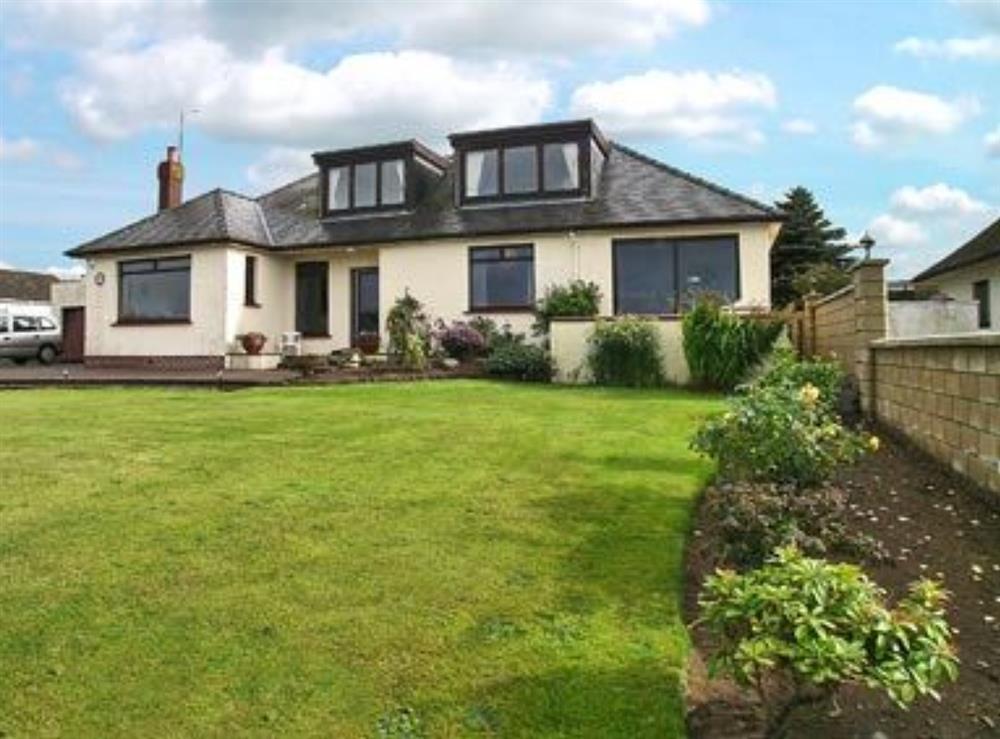 The Beach House in Maidens, Ayrshire sleeps 8