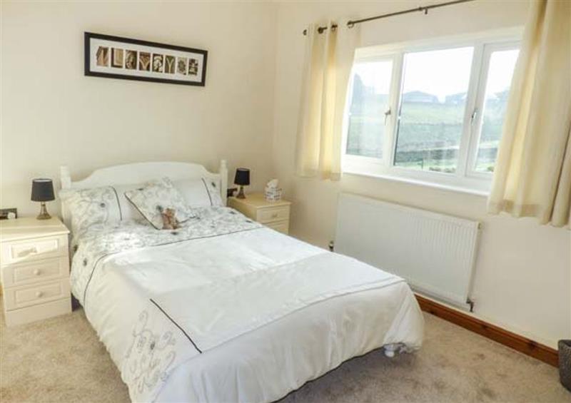 One of the 3 bedrooms at The Beeches, Aldwark near Winster