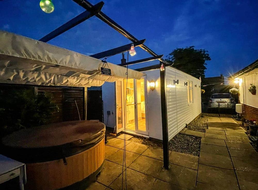 Hot tub at The Beehive in Mundesley, Norfolk