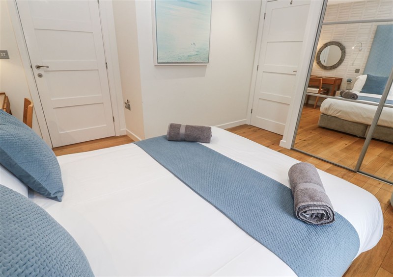 A bedroom in The Black Barnacle (photo 2) at The Black Barnacle, Portreath