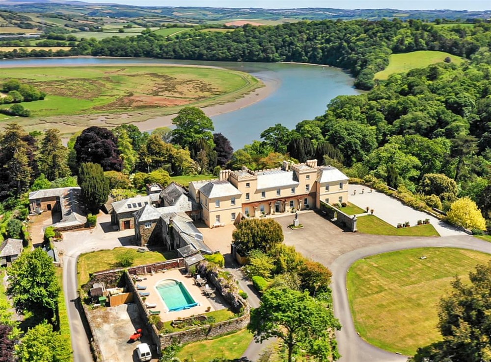 Setting at The Boat House in Saltash, Cornwall