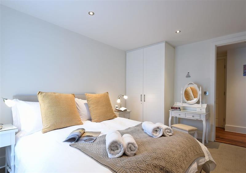 One of the 2 bedrooms at The Boats, St Ives