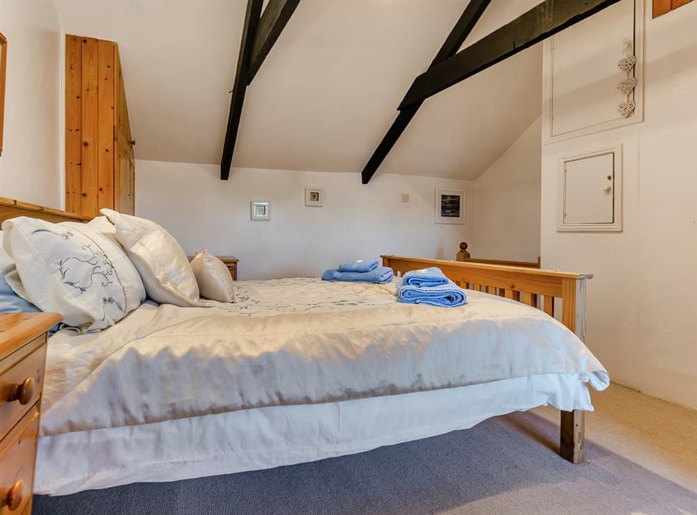 Double bedroom (photo 3) at The Bolt Hole in Tregony, Cornwall