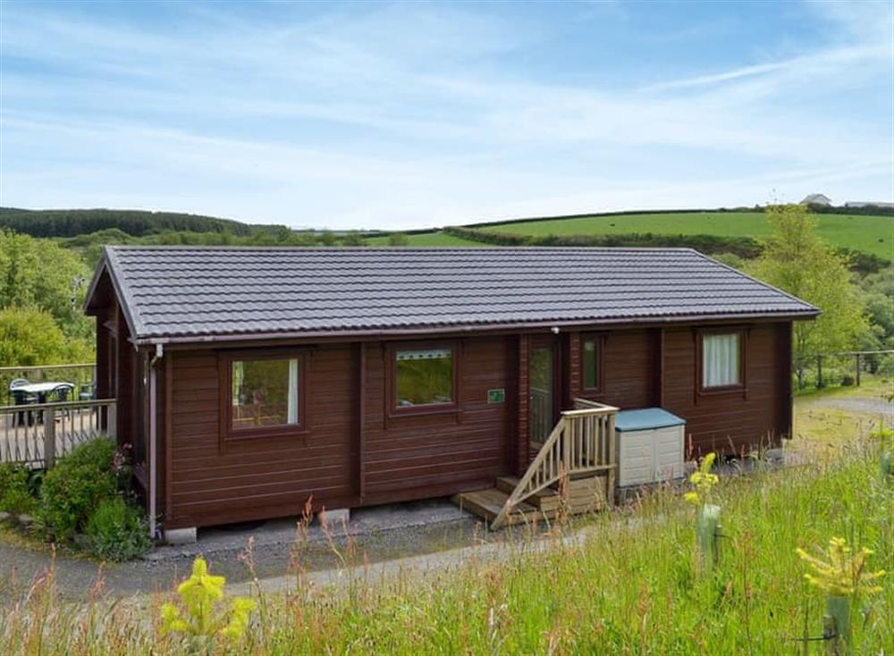 Delightful holiday home in a great location at The Brown House in Woolsery, near Bideford, Devon
