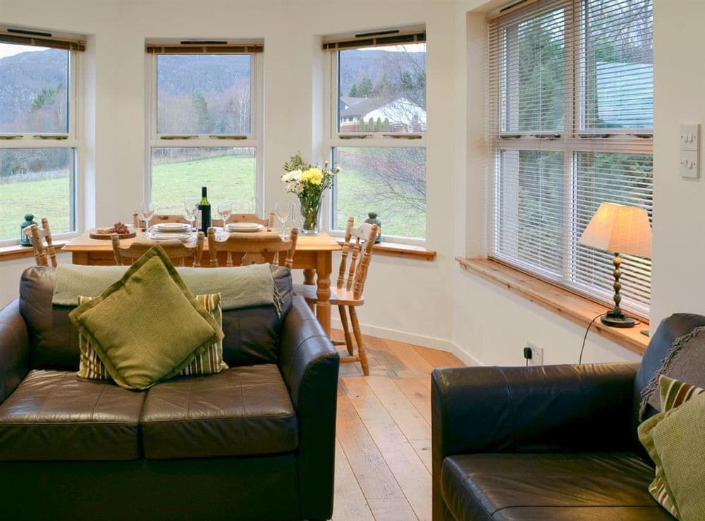 Attractive sun room at The Bungalow in Aviemore, Speyside, Inverness-Shire