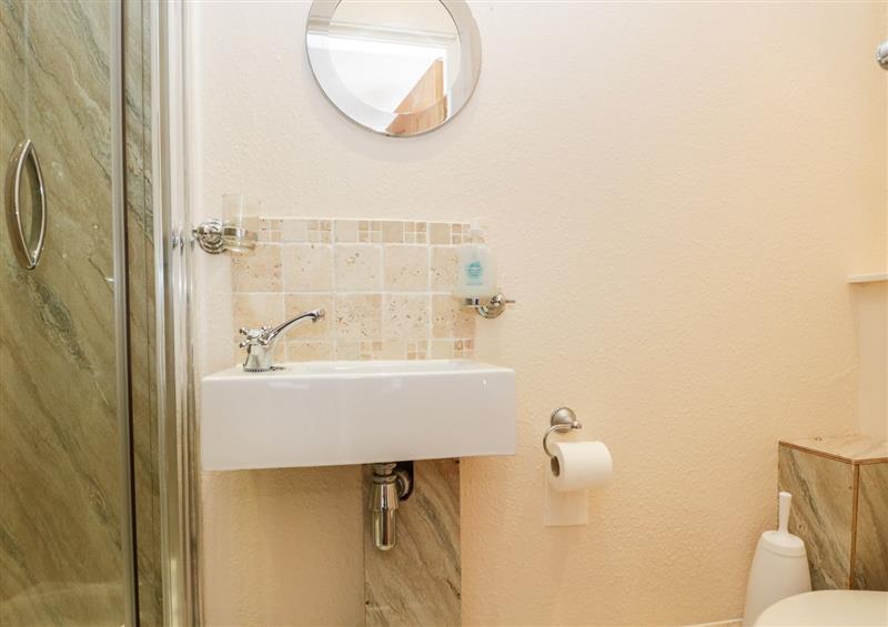 This is the bathroom at The Burrow, Windermere