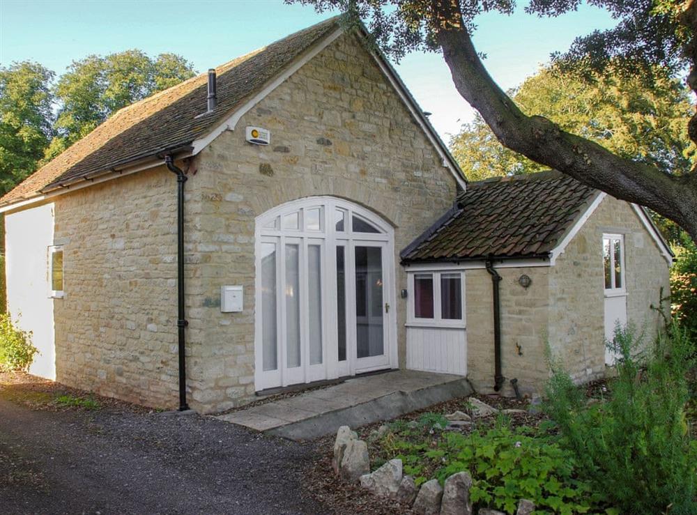 Delightful holiday home at The Byre in Fifehead Magdalen, near Gillingham, Dorset