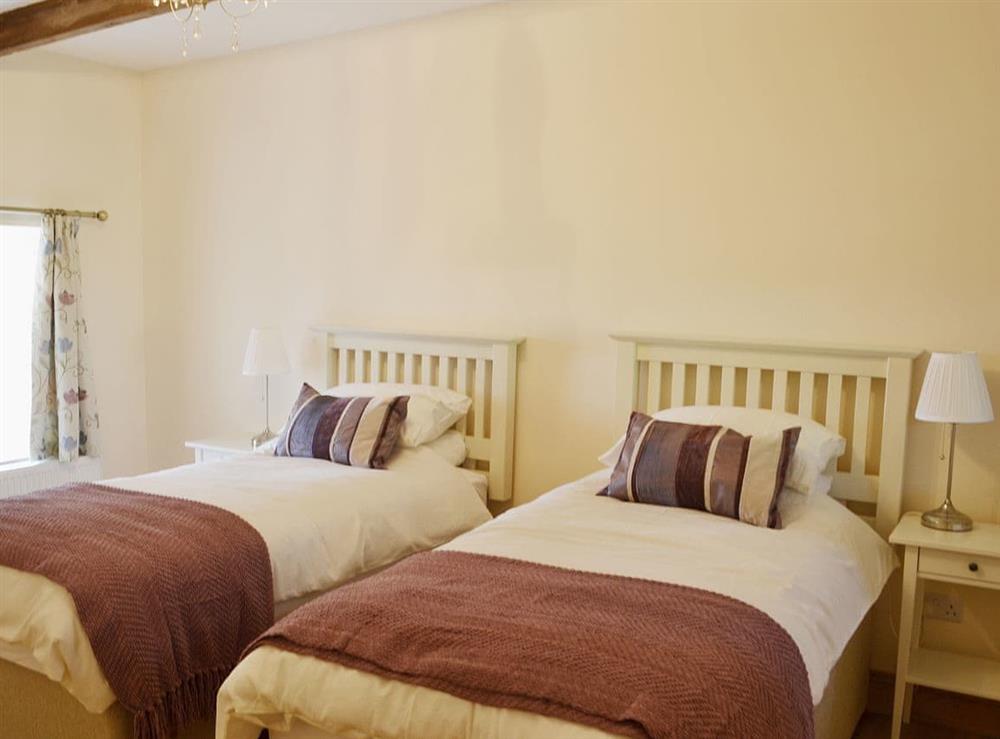 Twin bedroom at The Byres in Hexham, Northumberland