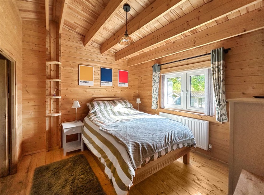 Double bedroom (photo 5) at The Cabin in Sevenoaks, Kent