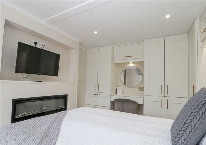 This is a bedroom at The Cabin, Thornton Dale