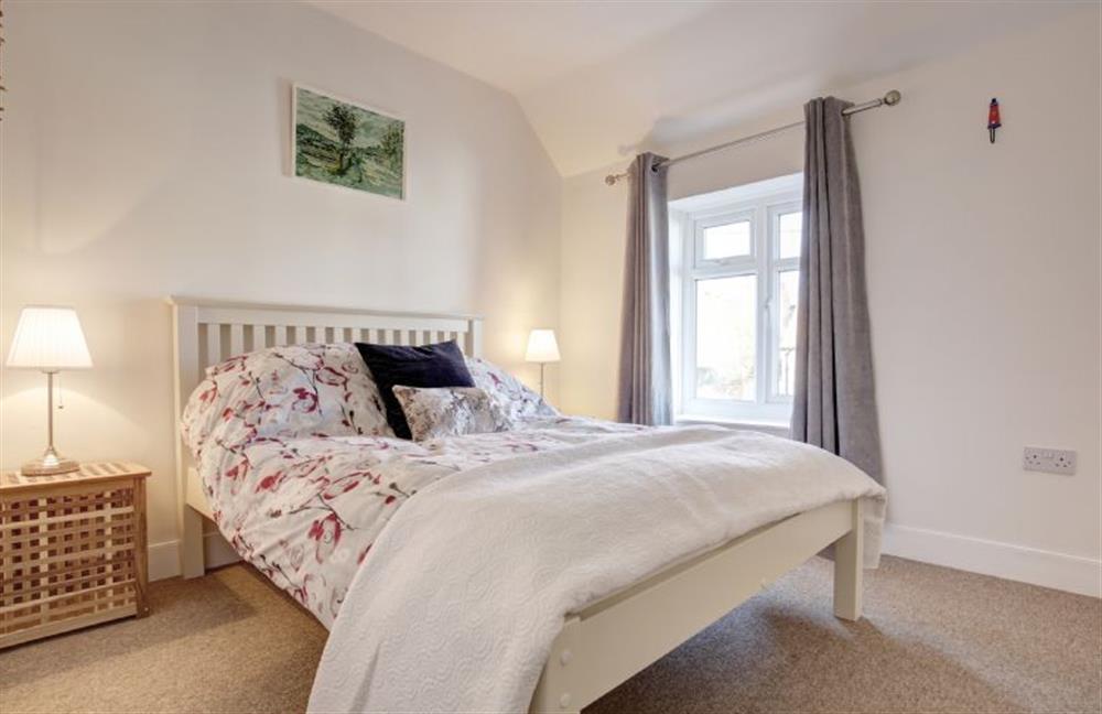 First floor: Double bedroom at The Cabin, Wells-next-the-Sea