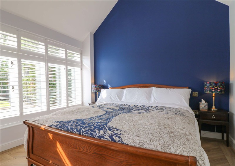 One of the 2 bedrooms (photo 2) at The Canalside Cottage, Shardlow near Castle Donington