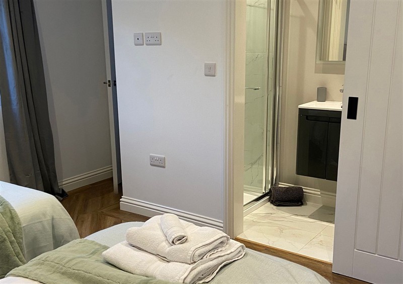 One of the 2 bedrooms (photo 2) at The Cart Shed, Marston Moretaine