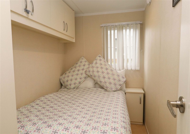 A bedroom in The Chalet at Tyn Lon at The Chalet at Tyn Lon, Chwilog