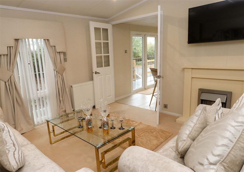 The living area at The Chalet at Tyn Lon, Chwilog