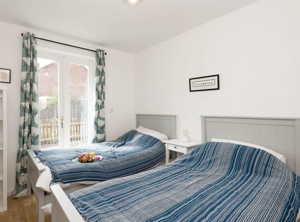 Light and airy twin bedroom at The Chapel in Hindolveston, near Holt, Norfolk
