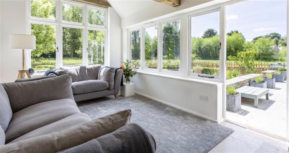 A relaxing space with country views at The Chestnuts, Shilton