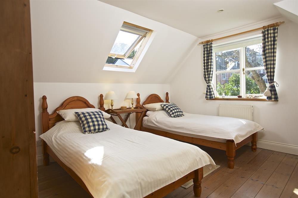 En suite twin bedroom at The Chota House in Shadycombe Road, Salcombe