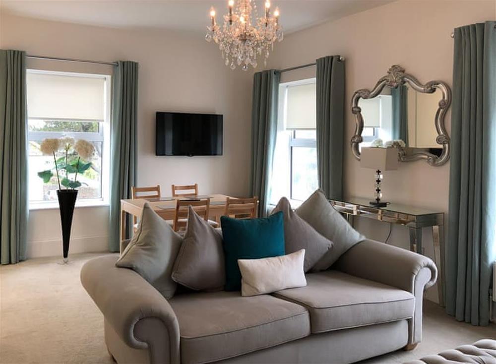 Open plan living space at The Cliff Top in Torquay, Devon