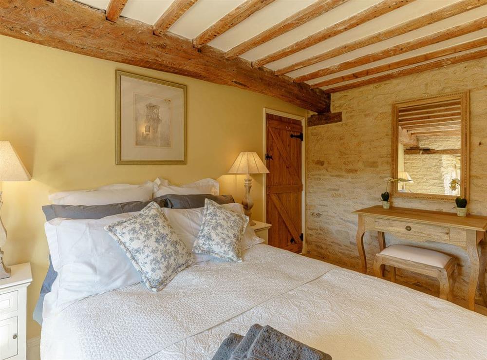 Double bedroom (photo 3) at The Clock House in Bisley, near Stroud, Gloucestershire