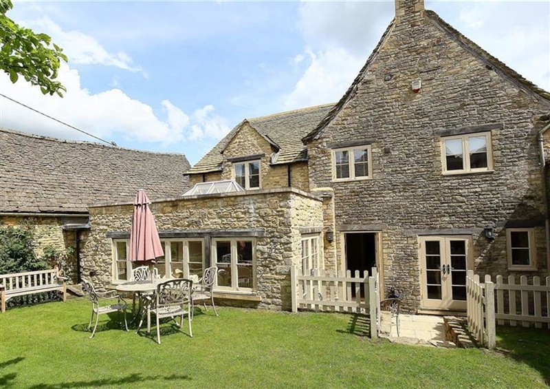 This is the setting of The Coach House at The Coach House, Burford