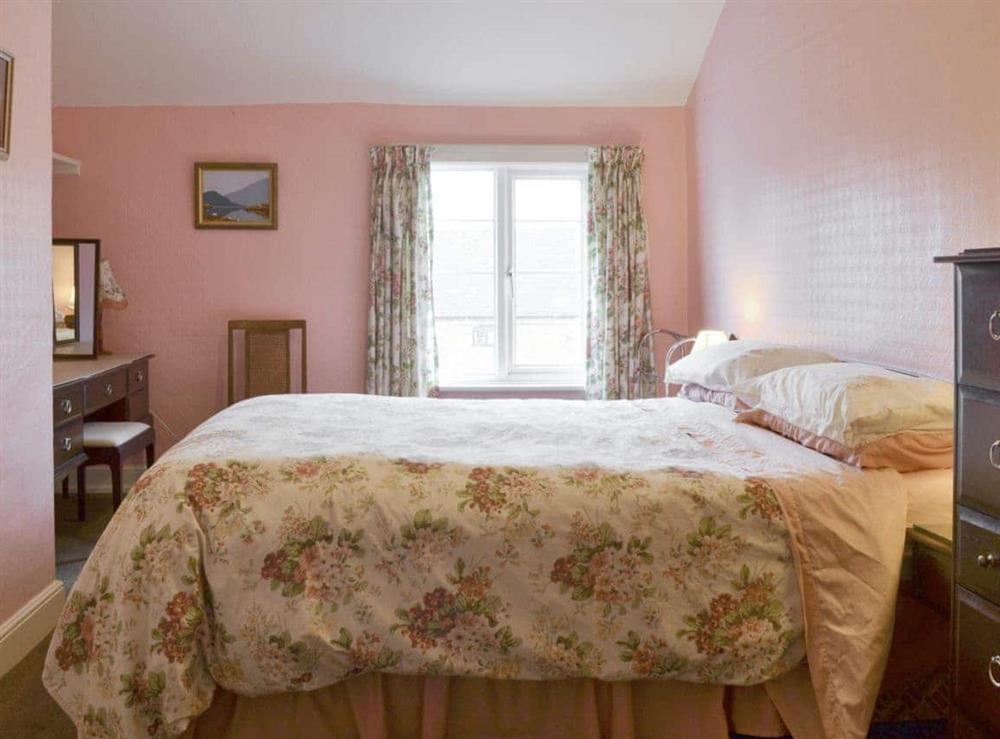 Relaxing double bedroom at The Coach House in Craven Arms, Shropshire
