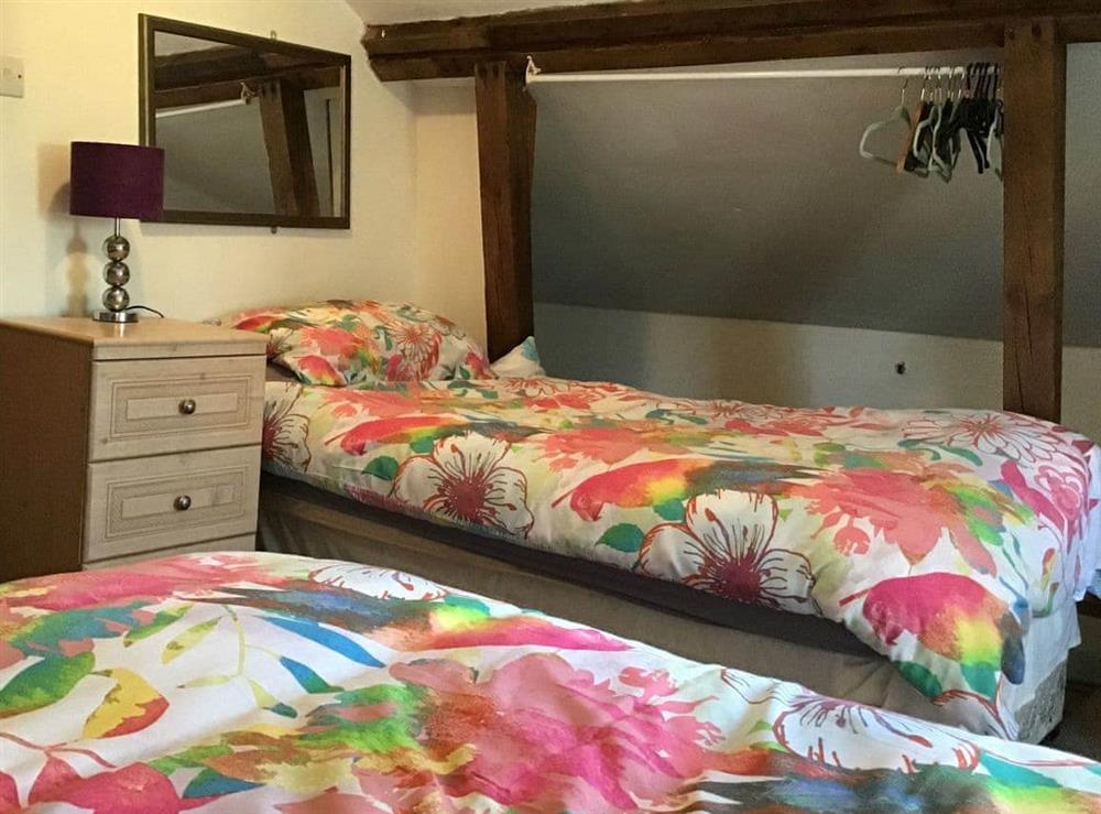 Twin bedroom at The Coach House in Falkenham, Suffolk