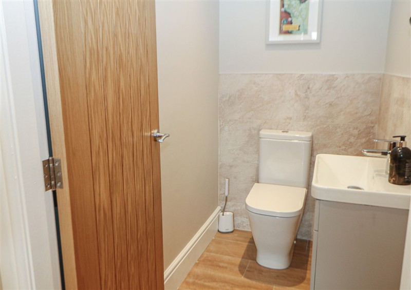 This is the bathroom at The Coach House, Holloway