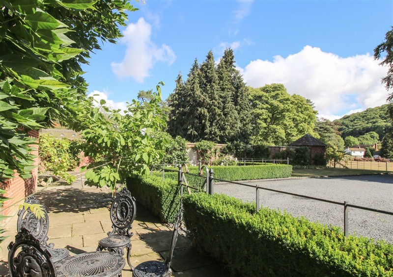Enjoy the garden (photo 2) at The Coach House, Little Stretton
