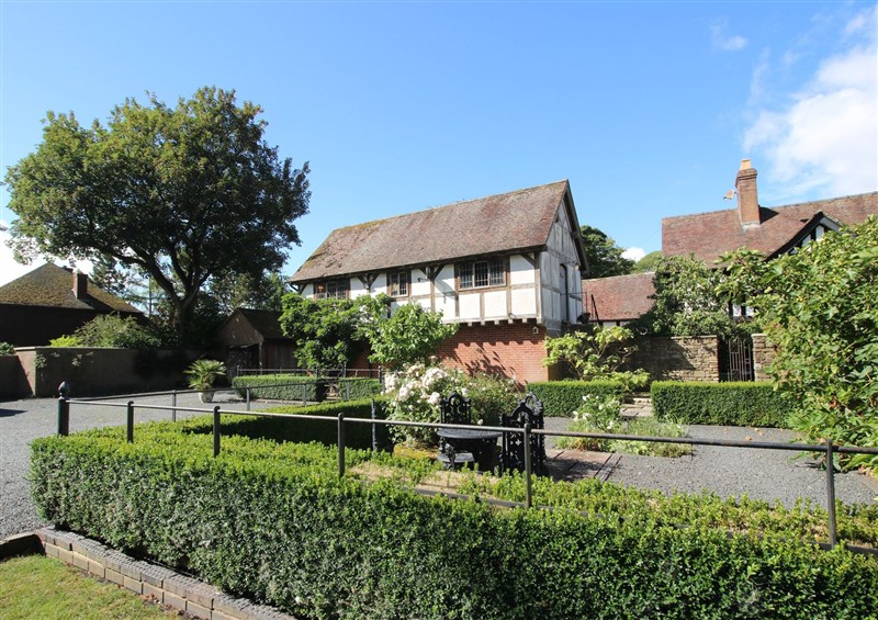 Enjoy the garden at The Coach House, Little Stretton