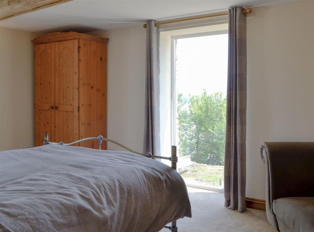 Double bedroom (photo 3) at The Coach House in Lydney, Gloucestershire