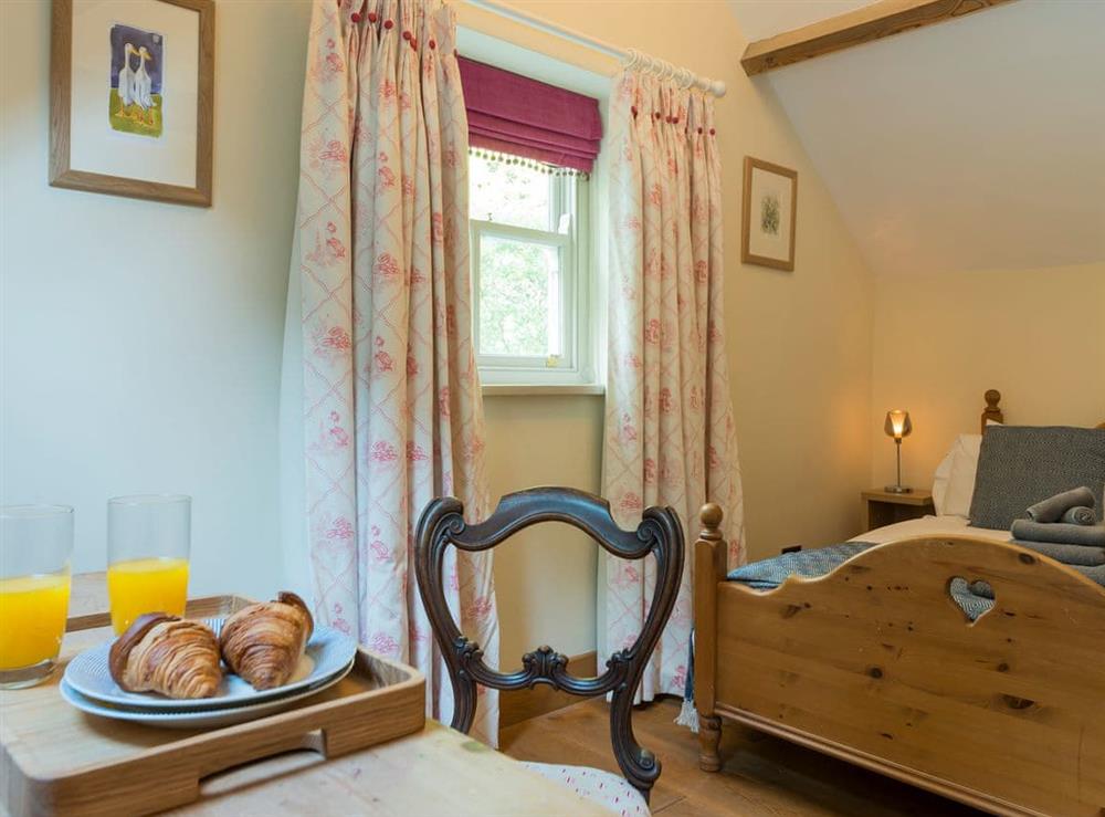 Double bedroom (photo 3) at The Coach House in Riding Mill, near Corbridge, Northumberland