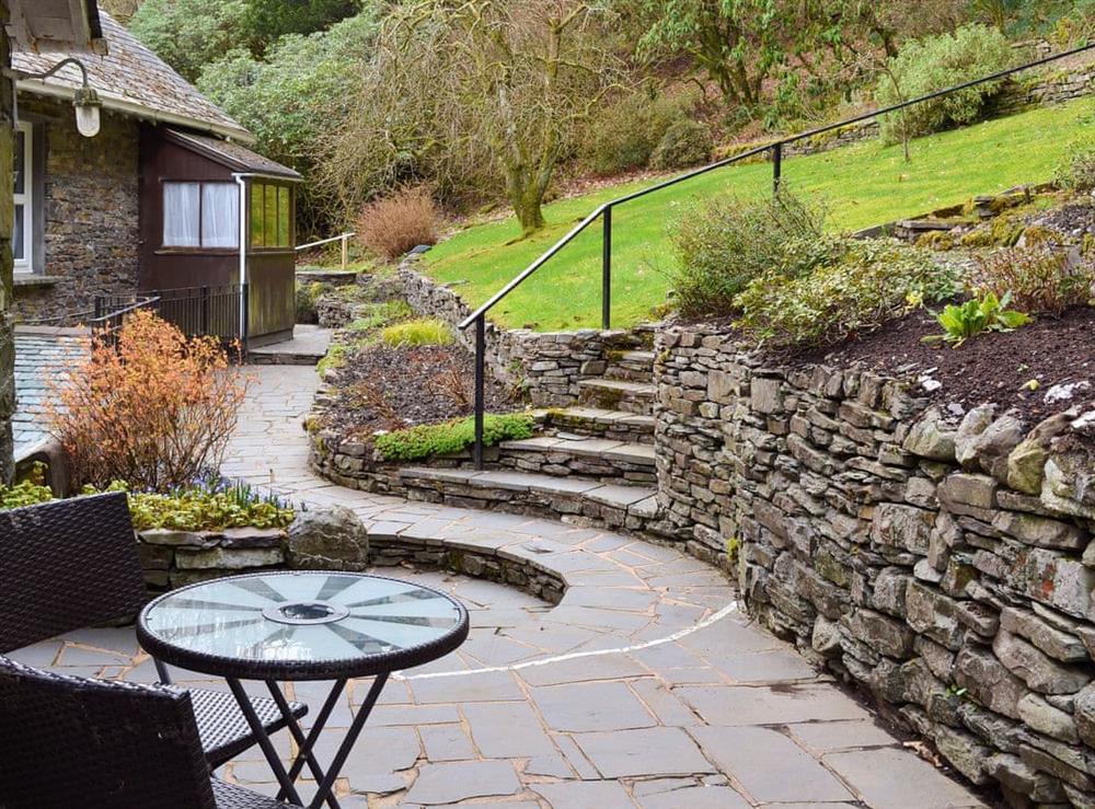 Sitting-out-area at The Coach House in Thornthwaite, near Keswick, Cumbria
