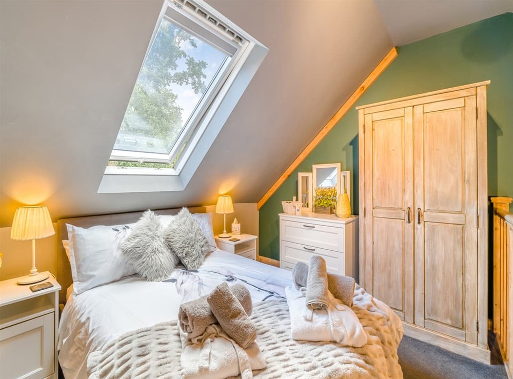 Double bedroom at The Coachmans Cottage in Ringwood, New Forest, Hampshire