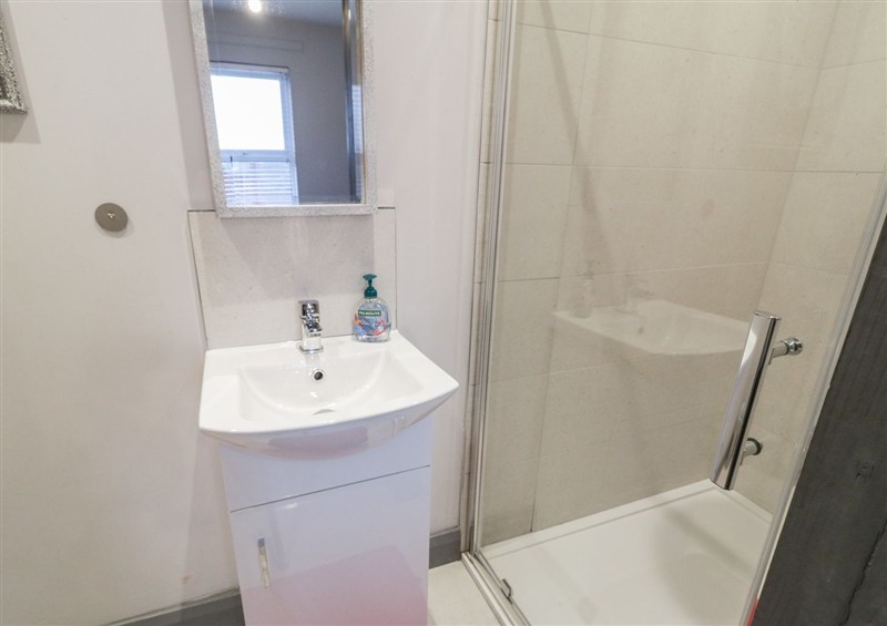 The bathroom at The Corner House, Londonderry