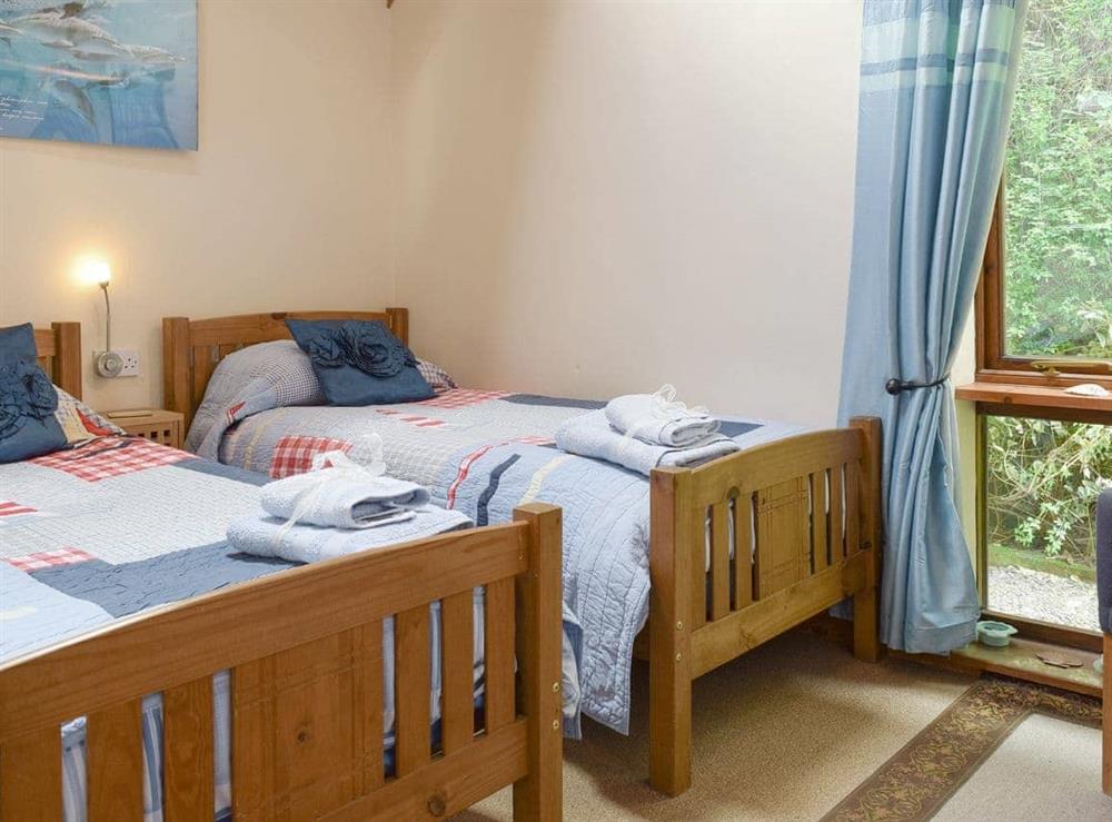 Relaxing twin bedroom at The Cotes in Upper Welland, near Malvern, Worcestershire