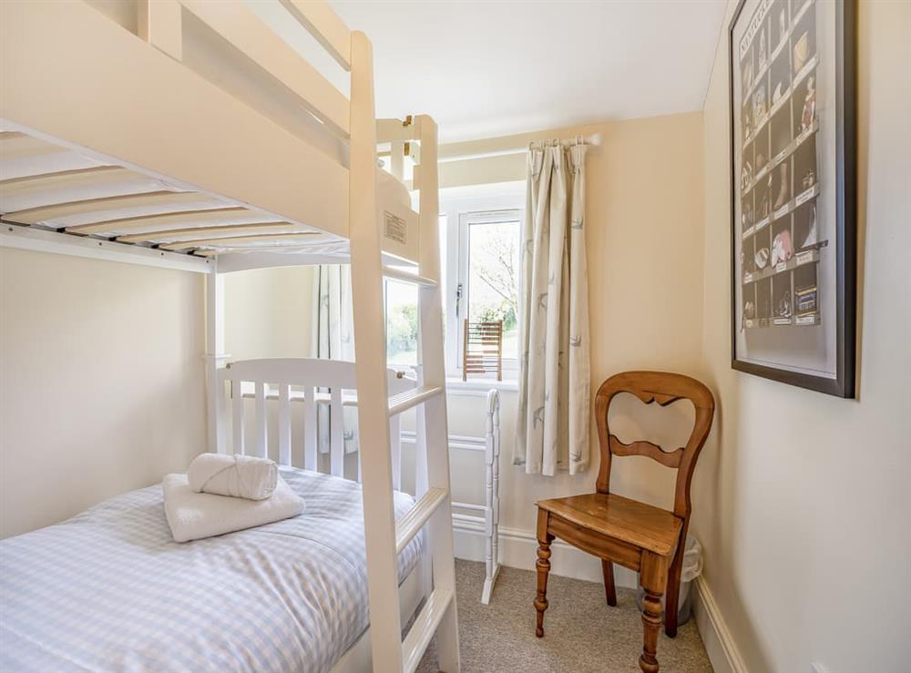 Bunk bedroom at The Cottage in Ashby Puerorum, near Horncastle, Lincolnshire