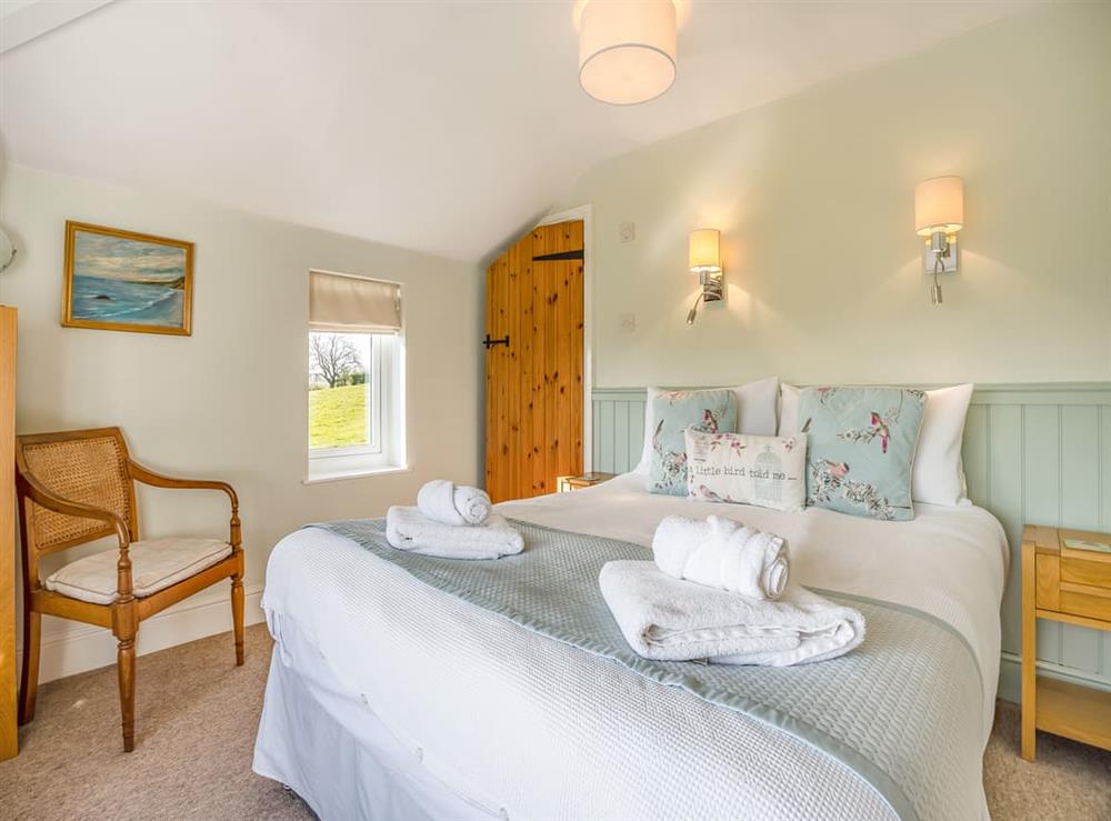 Double bedroom at The Cottage in Ashby Puerorum, near Horncastle, Lincolnshire