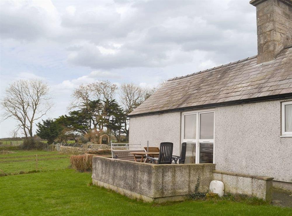 Attractive single storey holiday home