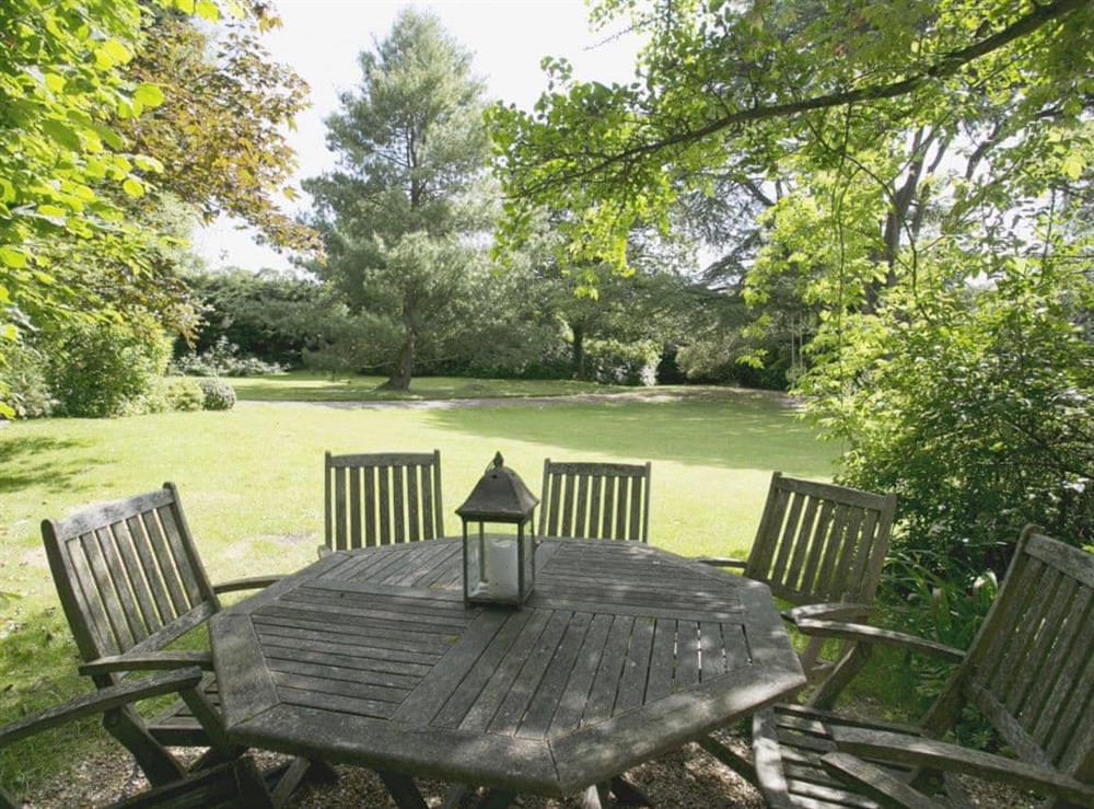Sitting-out-area at The Cottage in Haslemere, Surrey., Great Britain