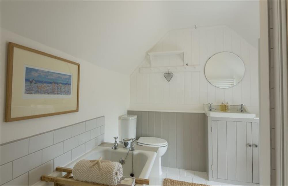 First floor: En-suite shower room to bedroom two at The Cottage (Ringstead), Ringstead near Hunstanton