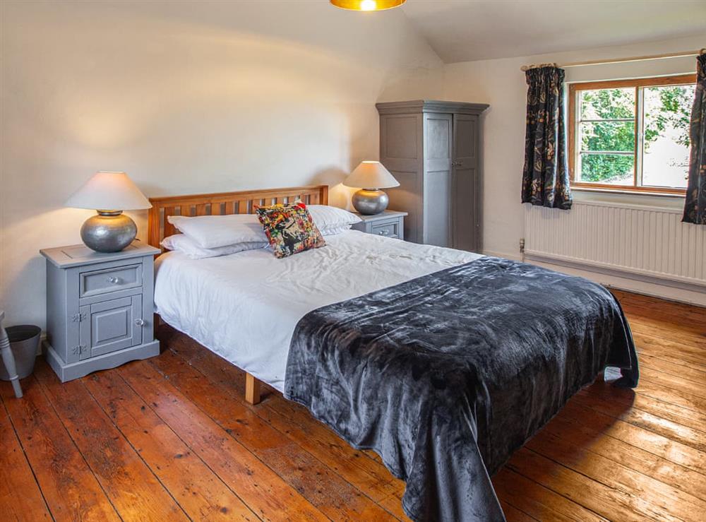 Double bedroom at The Cottage in Stockton, Worcestershire