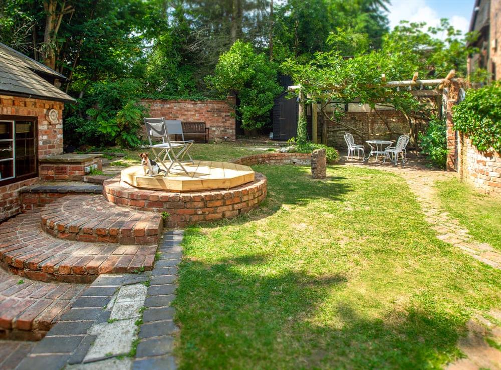 Garden at The Cottage in Stockton, Worcestershire