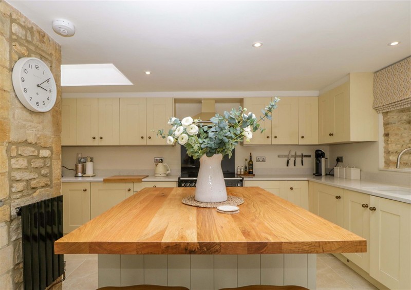 Kitchen (photo 2) at The Cottage, Stow-On-The-Wold