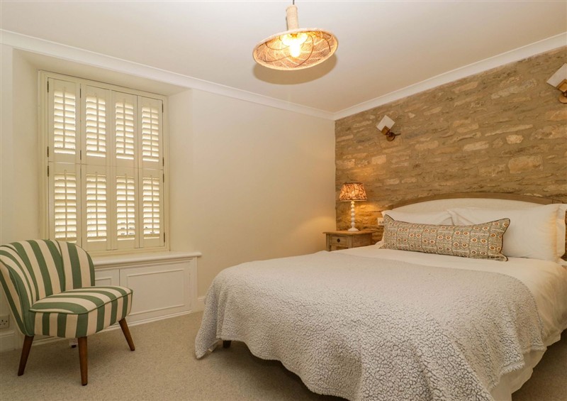 One of the 3 bedrooms at The Cottage, Stow-On-The-Wold