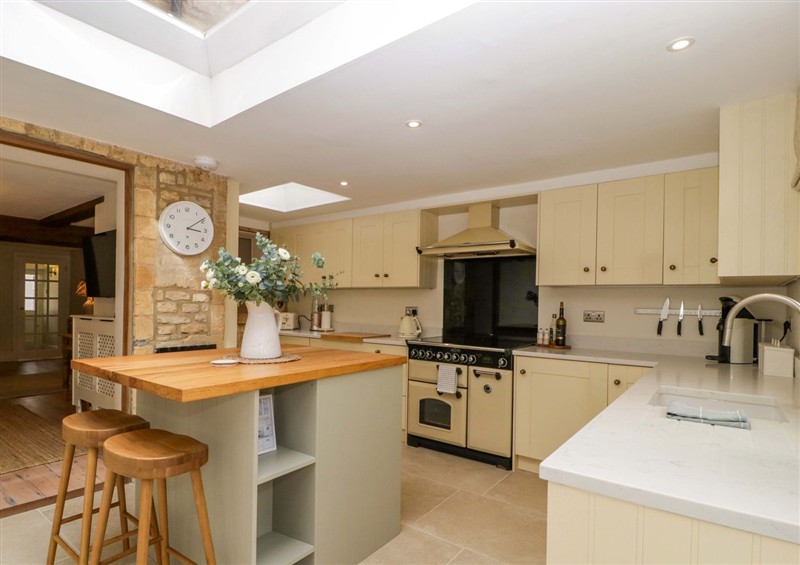 The kitchen at The Cottage, Stow-On-The-Wold