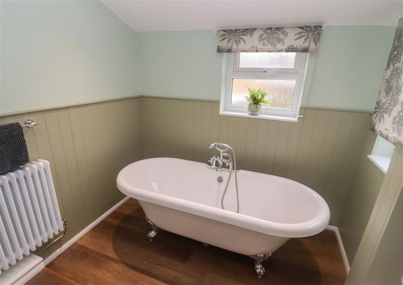 The bathroom at The Cottage, Tetbury