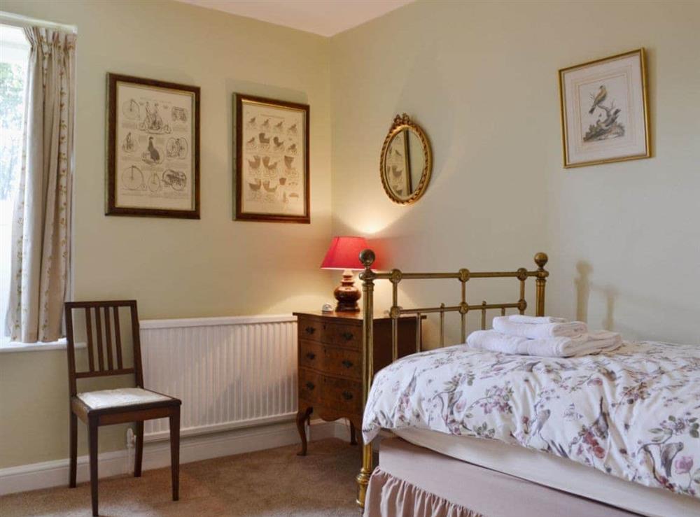 Single bedroom with fine fittings and furnishings at The Court House in Nr Kirkby Lonsdale, Cumbria., Lancashire