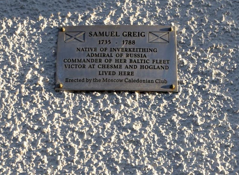 Provenance plaque on building at Admiral Apartment,